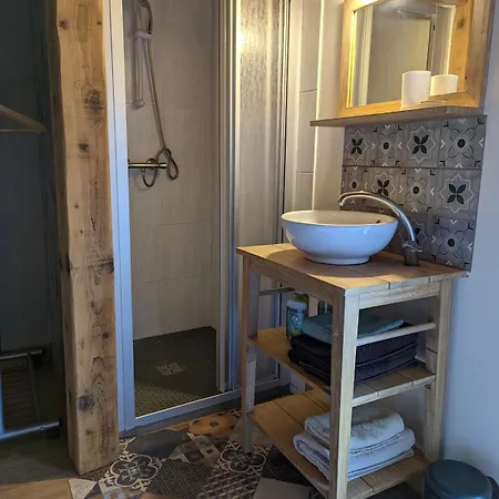 Petite Maison Avec Mezzanine *