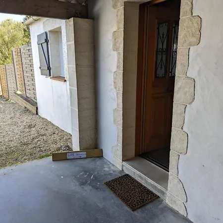 Petite Maison Avec Mezzanine بيت للعطل